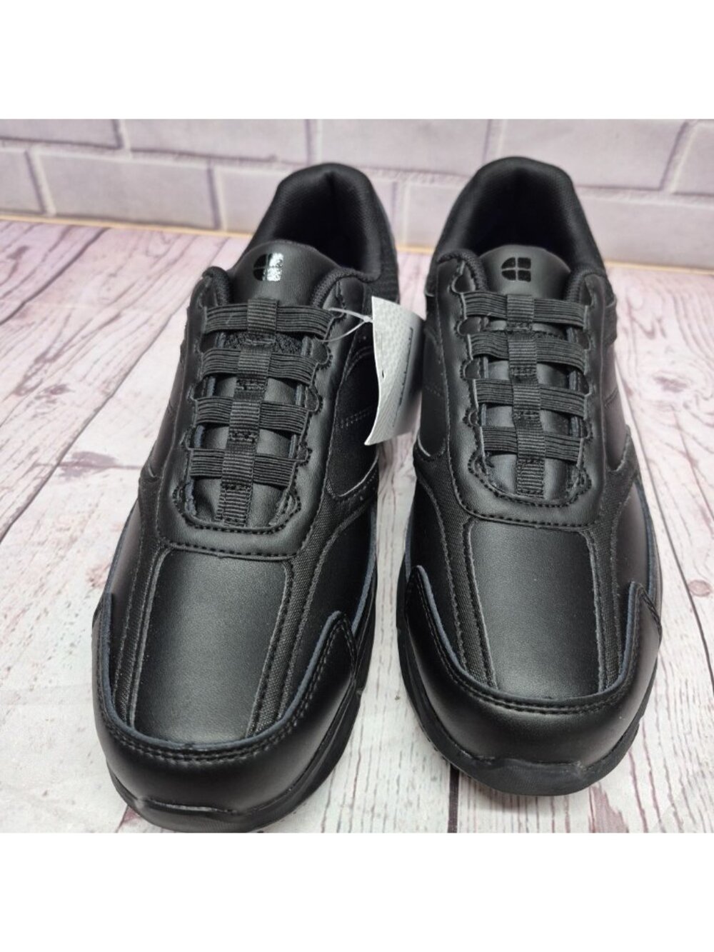 Shoes For Crews Womens Entree II Black Slip Resistant Slip-On Sneakers 7.5~ NEW - Picture 2 of 9